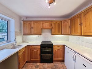 Photo 10- click for photo gallery